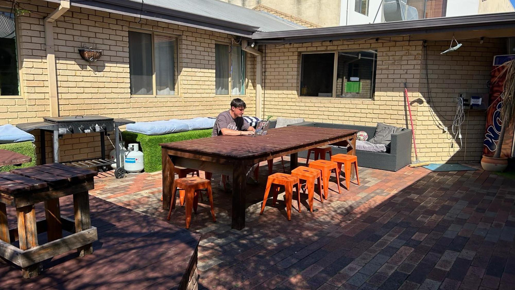 Shiralee Hostel -Note - Valid Passport Required To Check In Perth Exterior foto