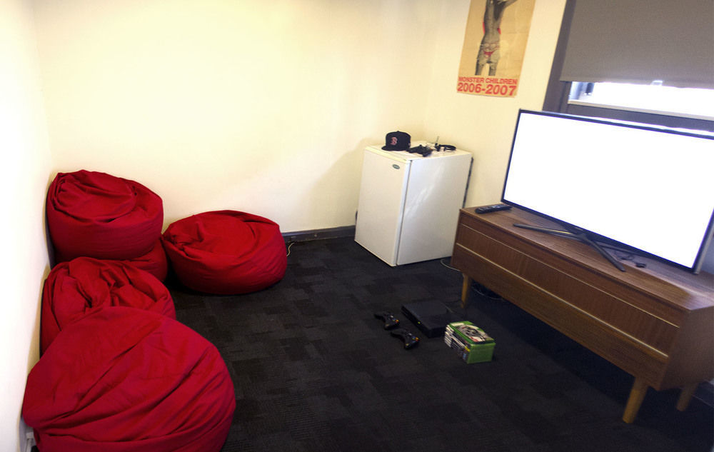 Shiralee Hostel -Note - Valid Passport Required To Check In Perth Exterior foto