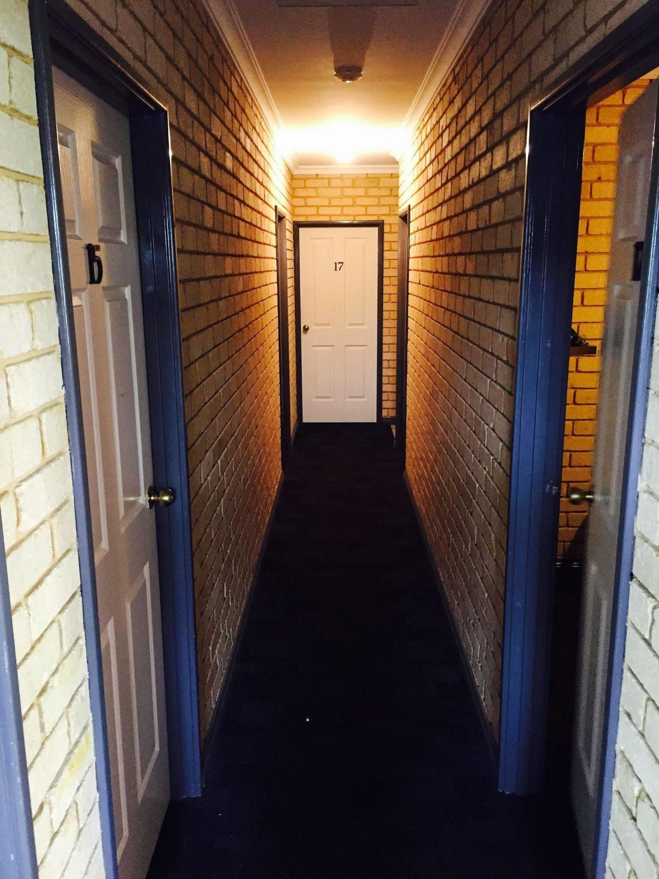 Shiralee Hostel -Note - Valid Passport Required To Check In Perth Exterior foto